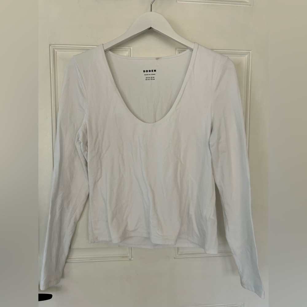 Boden White Long-Sleeve Scoop Neck Tee